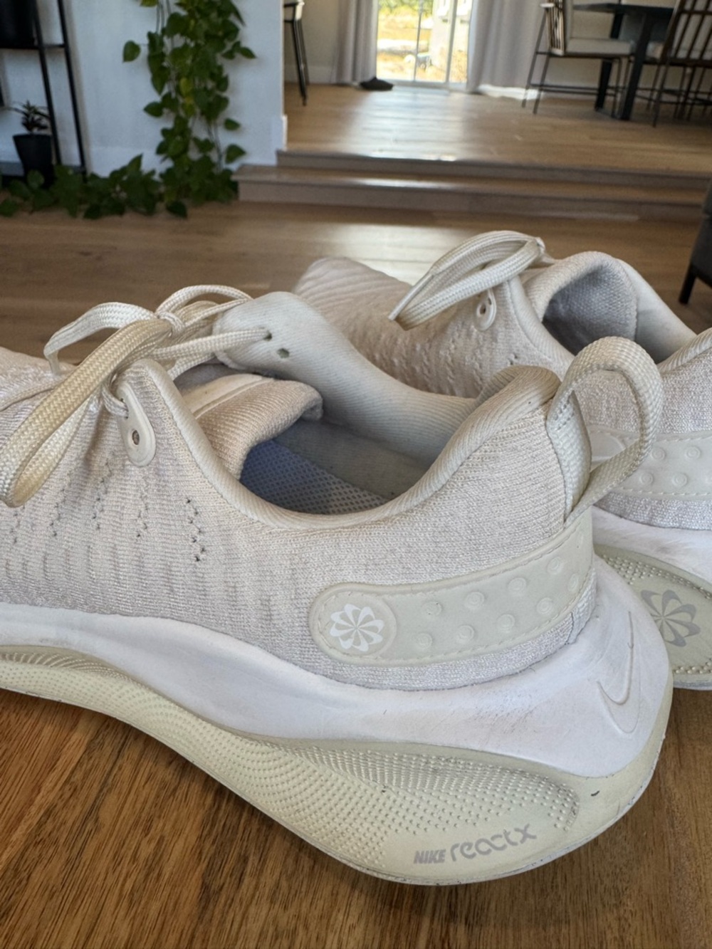Nike React Infinity Run 4, women’s size 9.5 - Picture 5 of 12